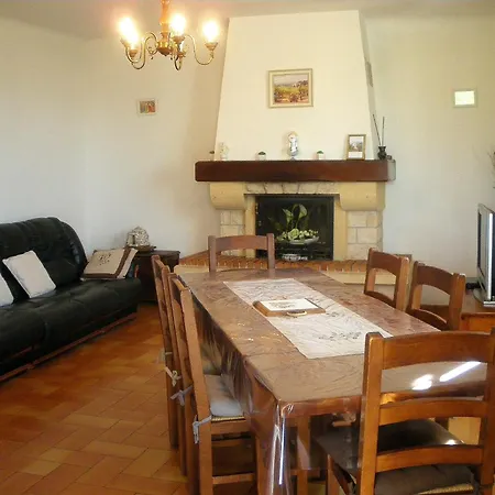 Holiday home Spacious On Two Levels *